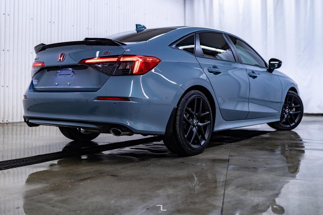 2023 Honda Civic Si Sedan Manual Nav Roof BCam Red Deer AB