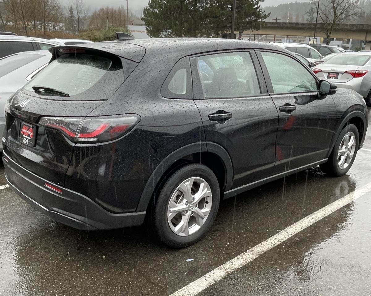 2023 Honda HR-V LX Sport Utility 4D