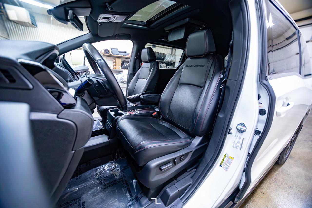 2023 Honda Odyssey Black Edition Leather Roof Nav BCam TV Red Deer AB