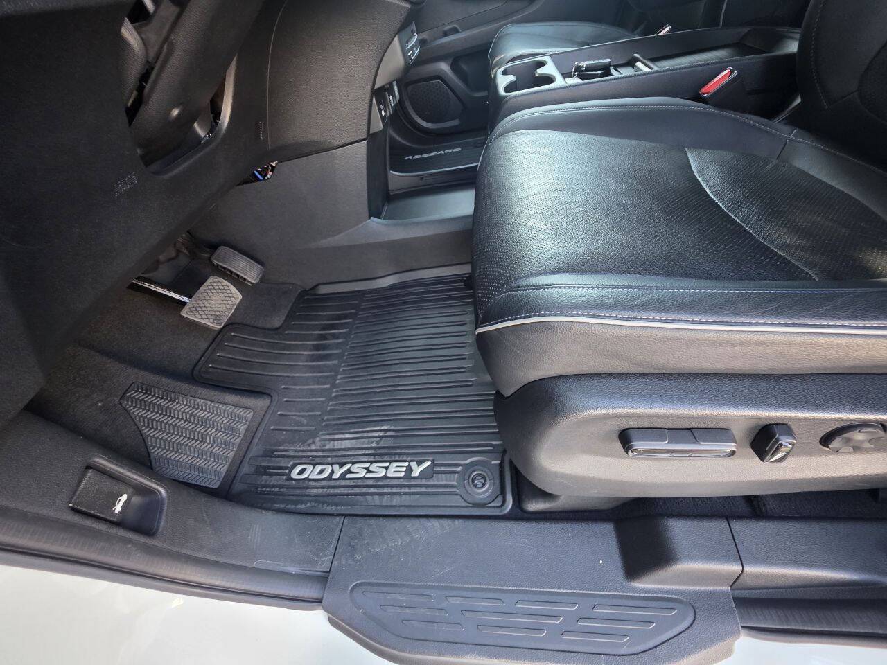 2023 Honda Odyssey Elite 4dr Mini Van Eldridge IA