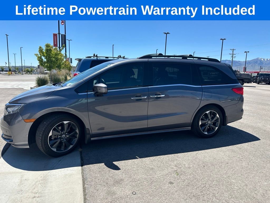 2023 Honda Odyssey Elite's photo