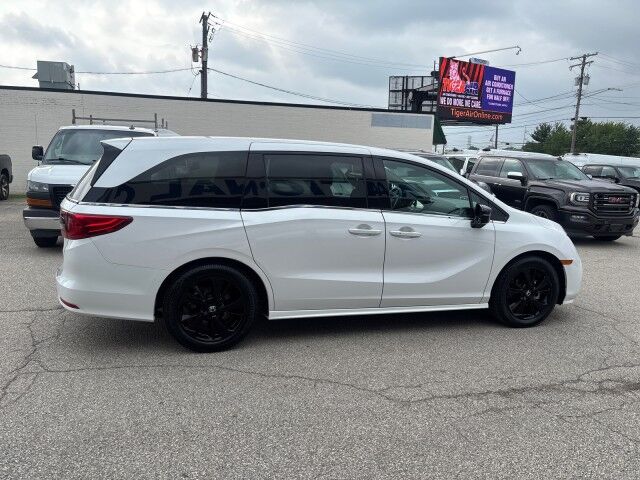 2023 Honda Odyssey Sport Cleveland OH