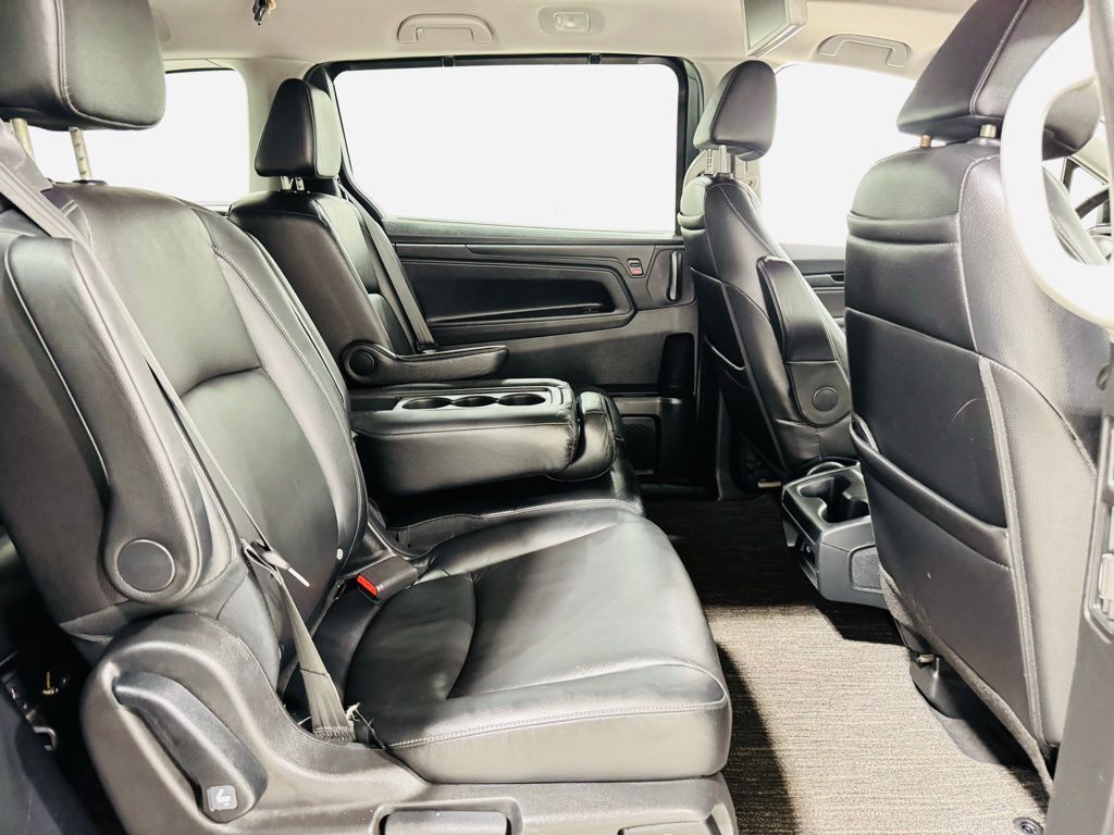 2023 Honda Odyssey Touring photo 29