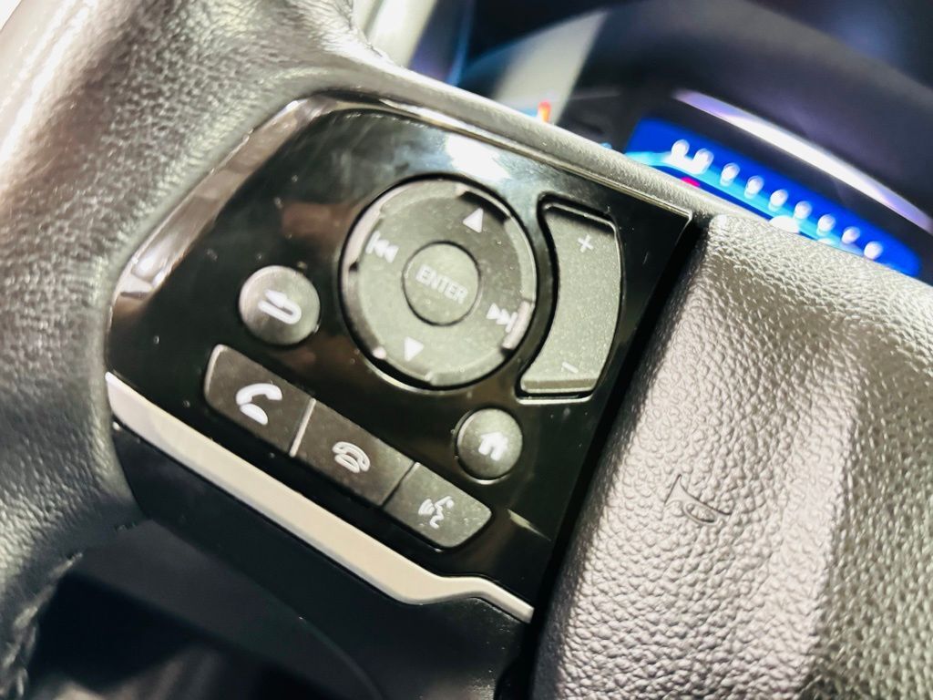 2023 Honda Odyssey Touring photo 22
