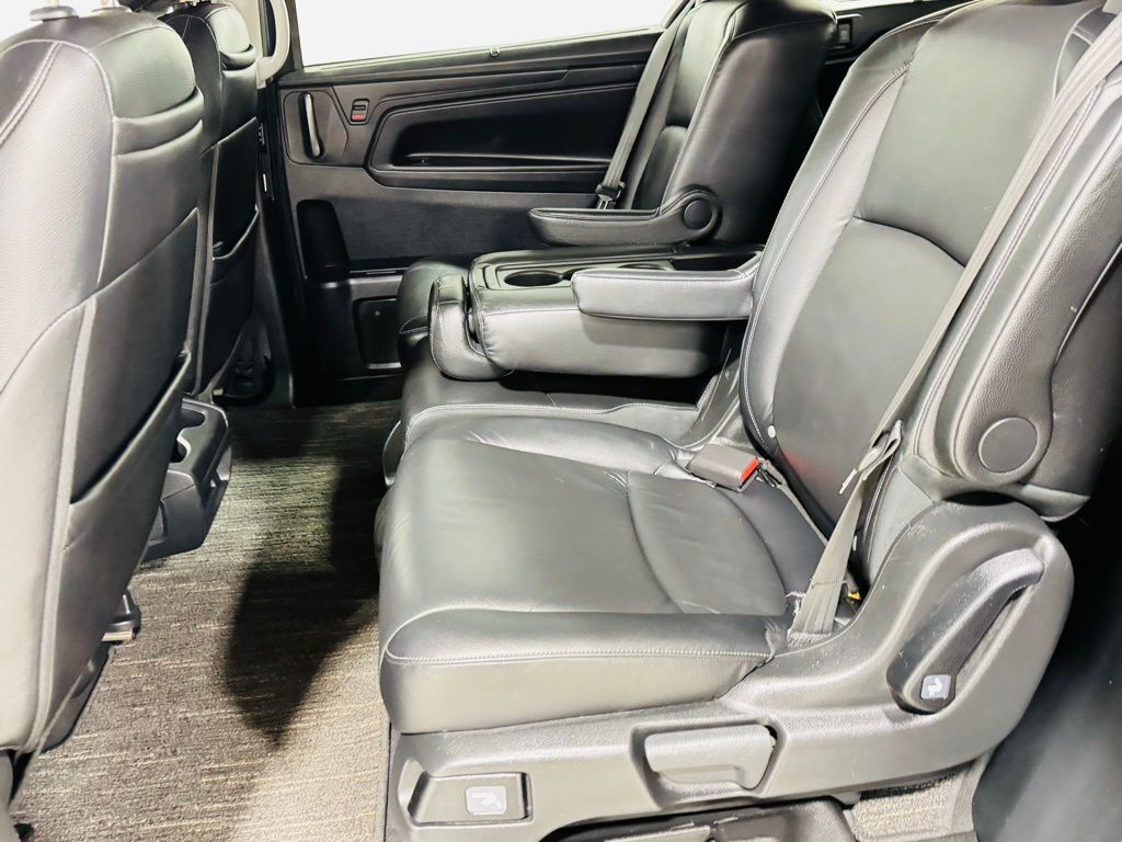2023 Honda Odyssey Touring photo 40