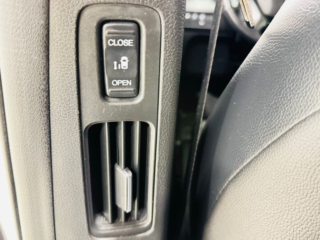 2023 Honda Odyssey Touring photo 39
