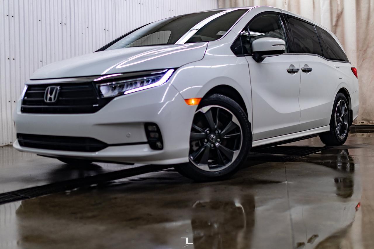 2023 Honda Odyssey Touring Leather Roof Nav DVD BCam Red Deer AB