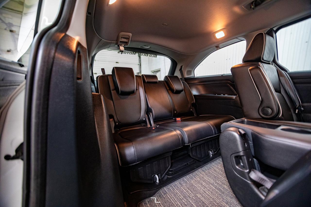 2023 Honda Odyssey Touring Leather Roof Nav DVD BCam Red Deer AB