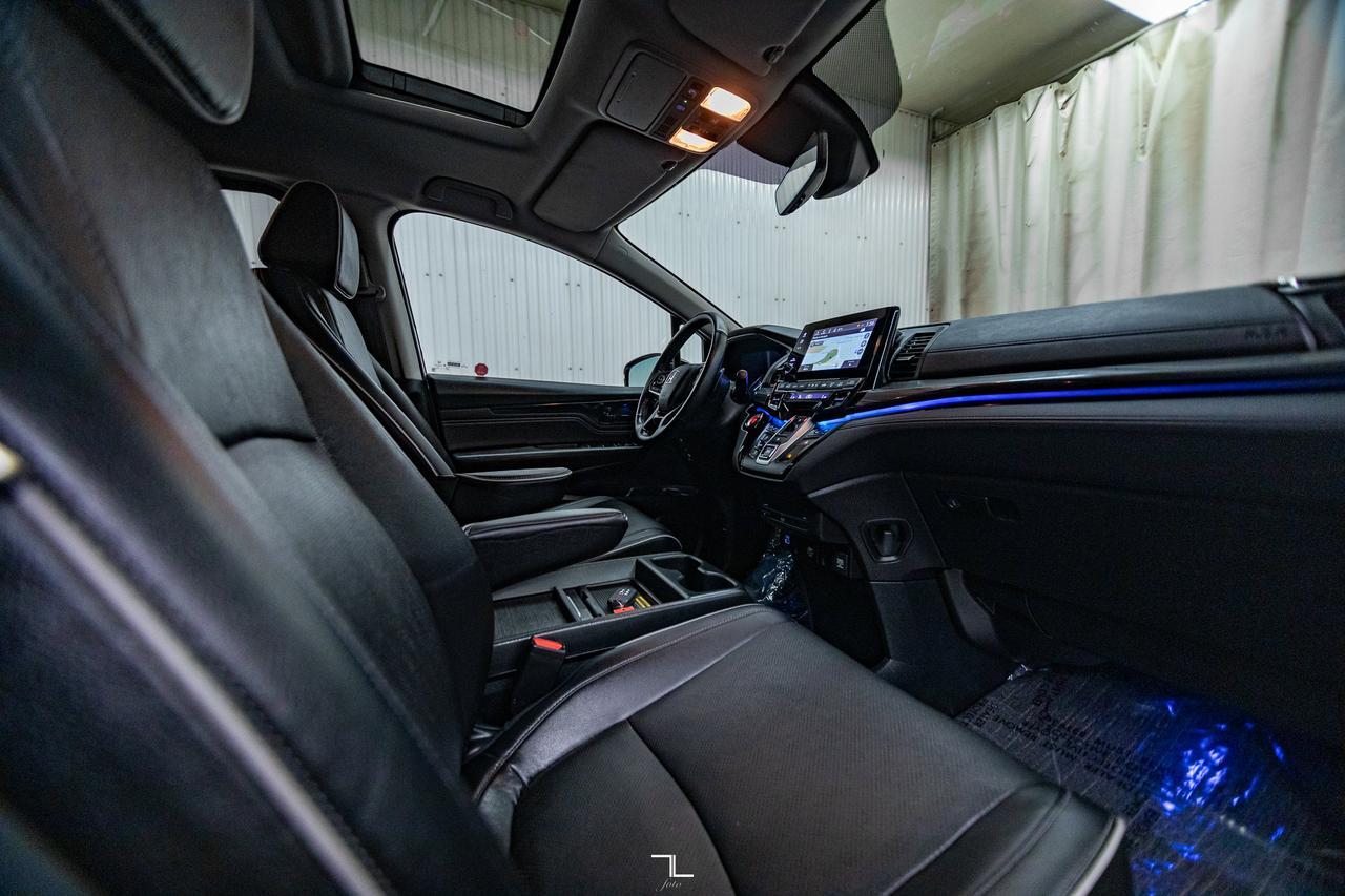 2023 Honda Odyssey Touring Leather Roof Nav DVD BCam Red Deer AB