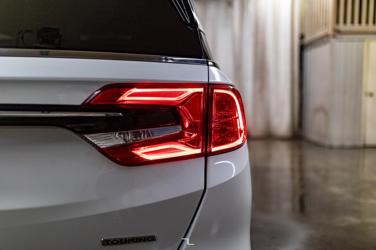 2023 Honda Odyssey Touring Leather Roof Nav DVD BCam Red Deer AB