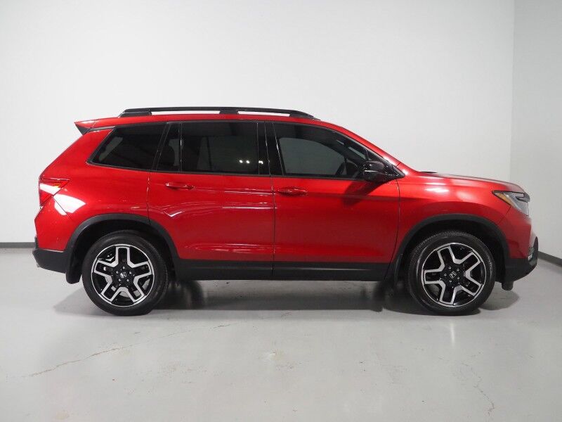 2023 Honda Passport Elite AWD *NAVIGATION, ADAPTIVE CRUISE, SAFETY ALERTS, BACKUP-CAMERA, COLOR TOUCHSCREEN, MOONROOF, LEATHER, CLIMATE SEATS, HEATED STEERING, POWER LIFTGATE, REMOTE START, PREMIUM AUDIO, WIRELESS CHARGING, ANDROID & APPLE Round Rock TX
