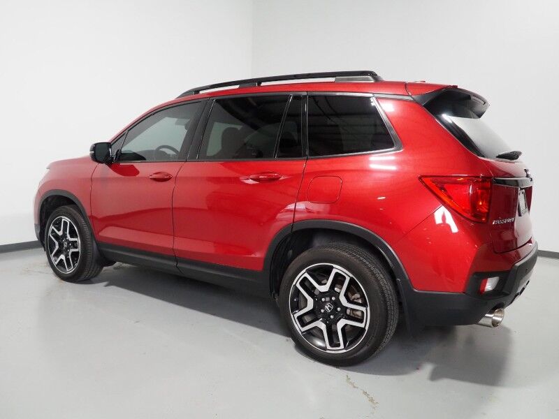 2023 Honda Passport Elite AWD *NAVIGATION, ADAPTIVE CRUISE, SAFETY ALERTS, BACKUP-CAMERA, COLOR TOUCHSCREEN, MOONROOF, LEATHER, CLIMATE SEATS, HEATED STEERING, POWER LIFTGATE, REMOTE START, PREMIUM AUDIO, WIRELESS CHARGING, ANDROID & APPLE Round Rock TX