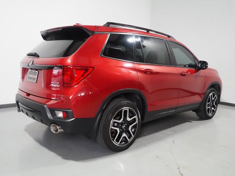 2023 Honda Passport Elite AWD *NAVIGATION, ADAPTIVE CRUISE, SAFETY ALERTS, BACKUP-CAMERA, COLOR TOUCHSCREEN, MOONROOF, LEATHER, CLIMATE SEATS, HEATED STEERING, POWER LIFTGATE, REMOTE START, PREMIUM AUDIO, WIRELESS CHARGING, ANDROID & APPLE Round Rock TX