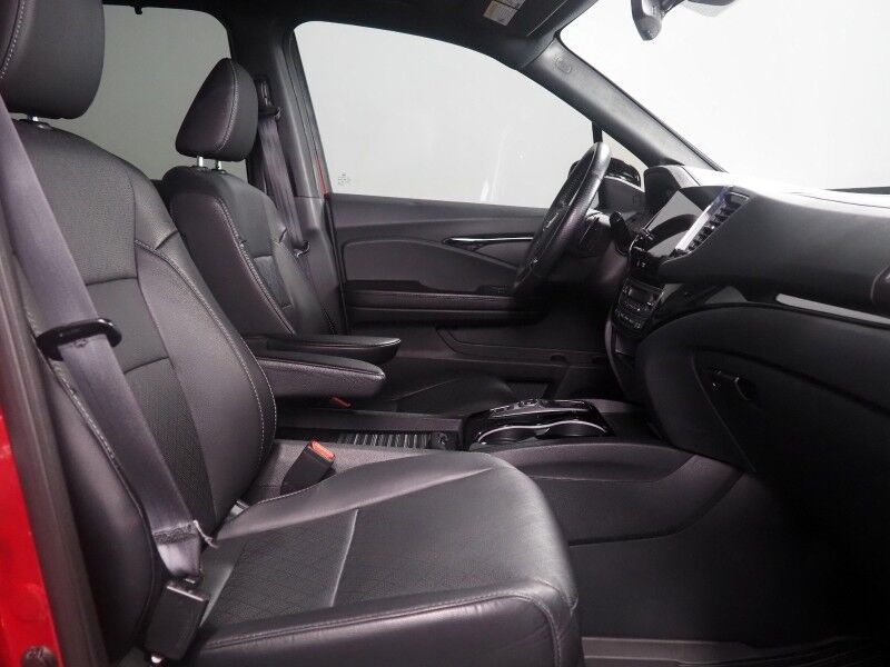 2023 Honda Passport Elite AWD *NAVIGATION, ADAPTIVE CRUISE, SAFETY ALERTS, BACKUP-CAMERA, COLOR TOUCHSCREEN, MOONROOF, LEATHER, CLIMATE SEATS, HEATED STEERING, POWER LIFTGATE, REMOTE START, PREMIUM AUDIO, WIRELESS CHARGING, ANDROID & APPLE Round Rock TX