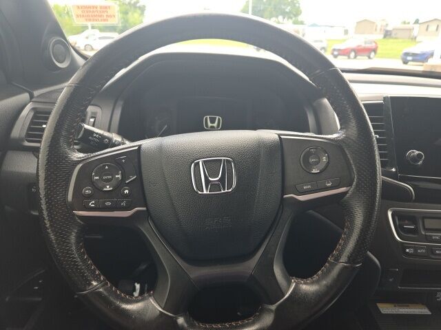 2023 Honda Passport TrailSport photo 18