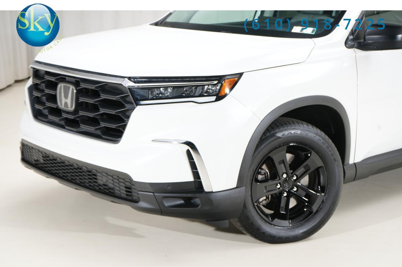 2023 Honda Pilot AWD LX 8-PASSENGER West Chester PA