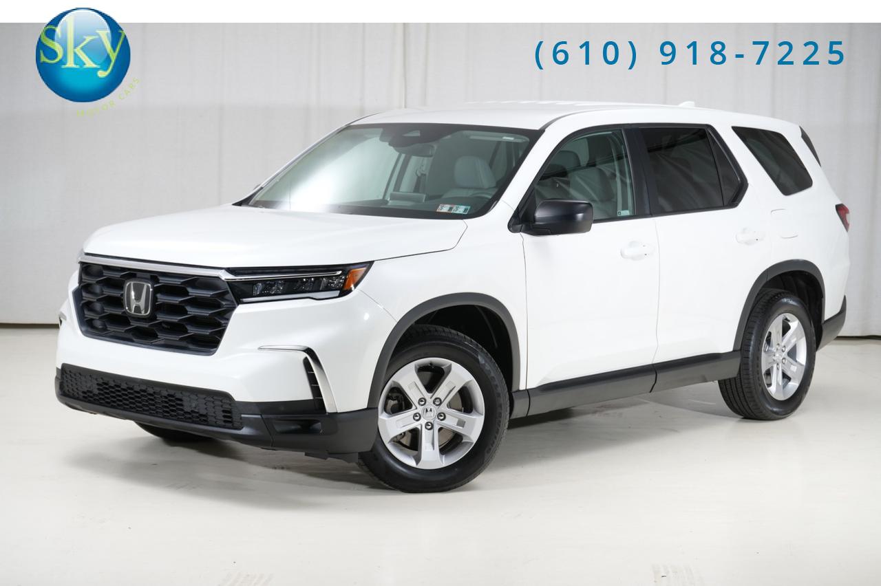 2023 Honda Pilot AWD LX 8-PASSENGER