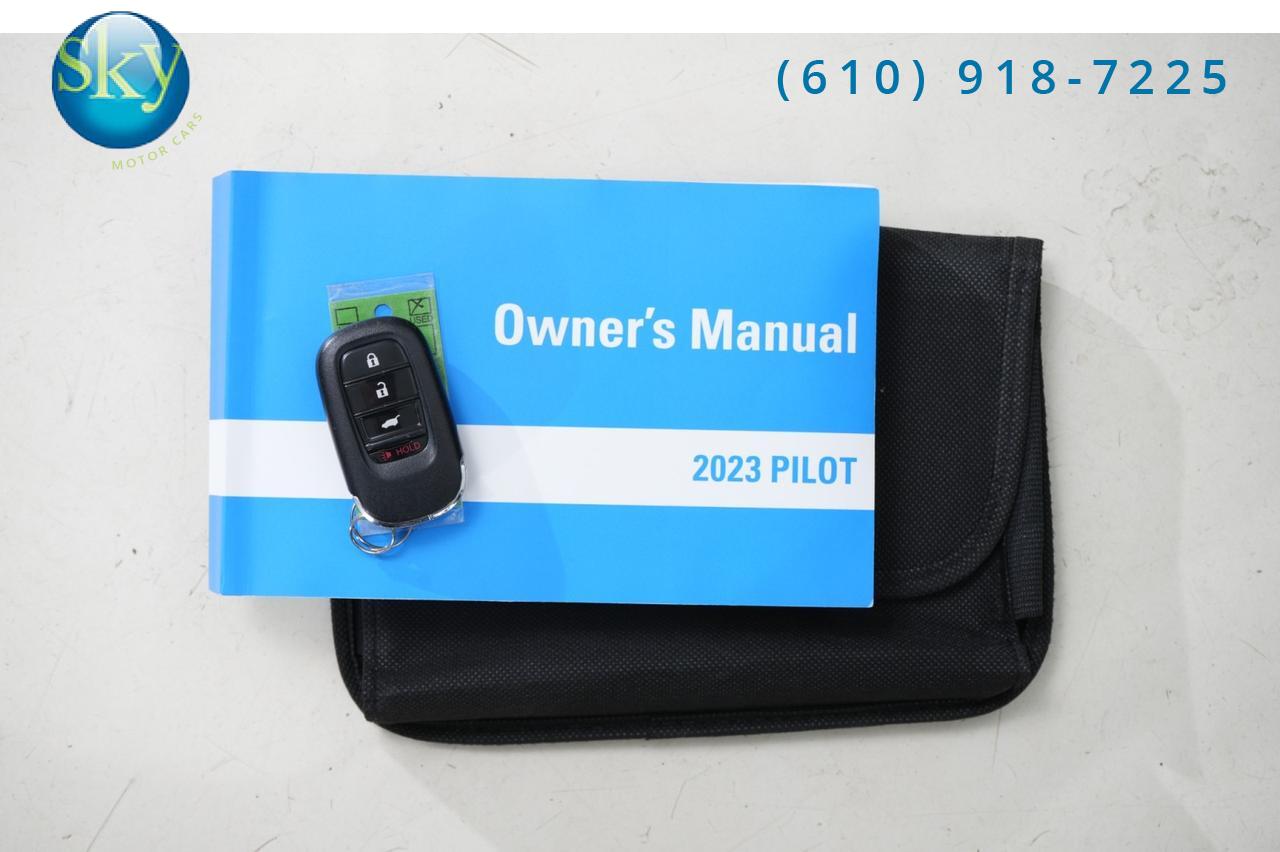 2023 Honda Pilot AWD LX 8-PASSENGER West Chester PA