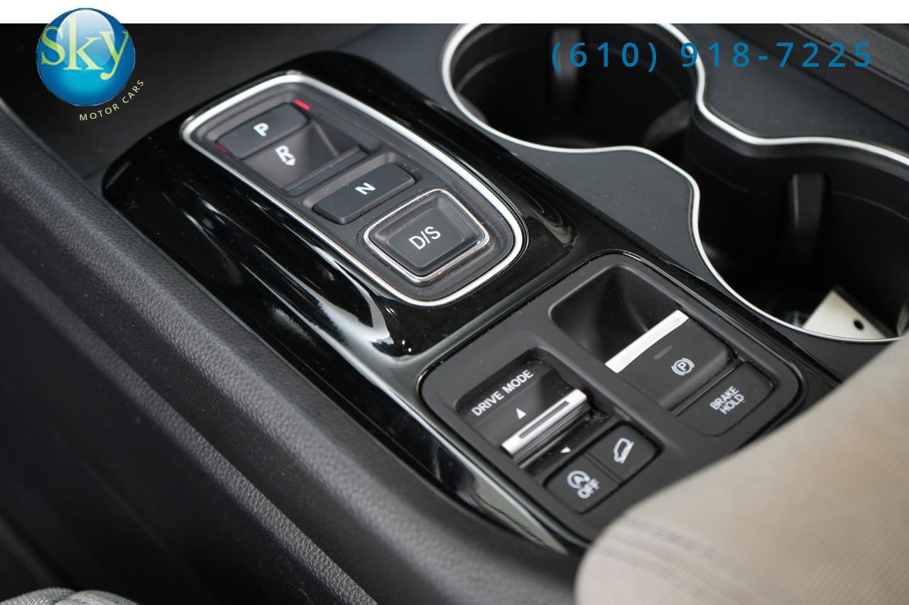 2023 Honda Pilot AWD LX 8-PASSENGER West Chester PA