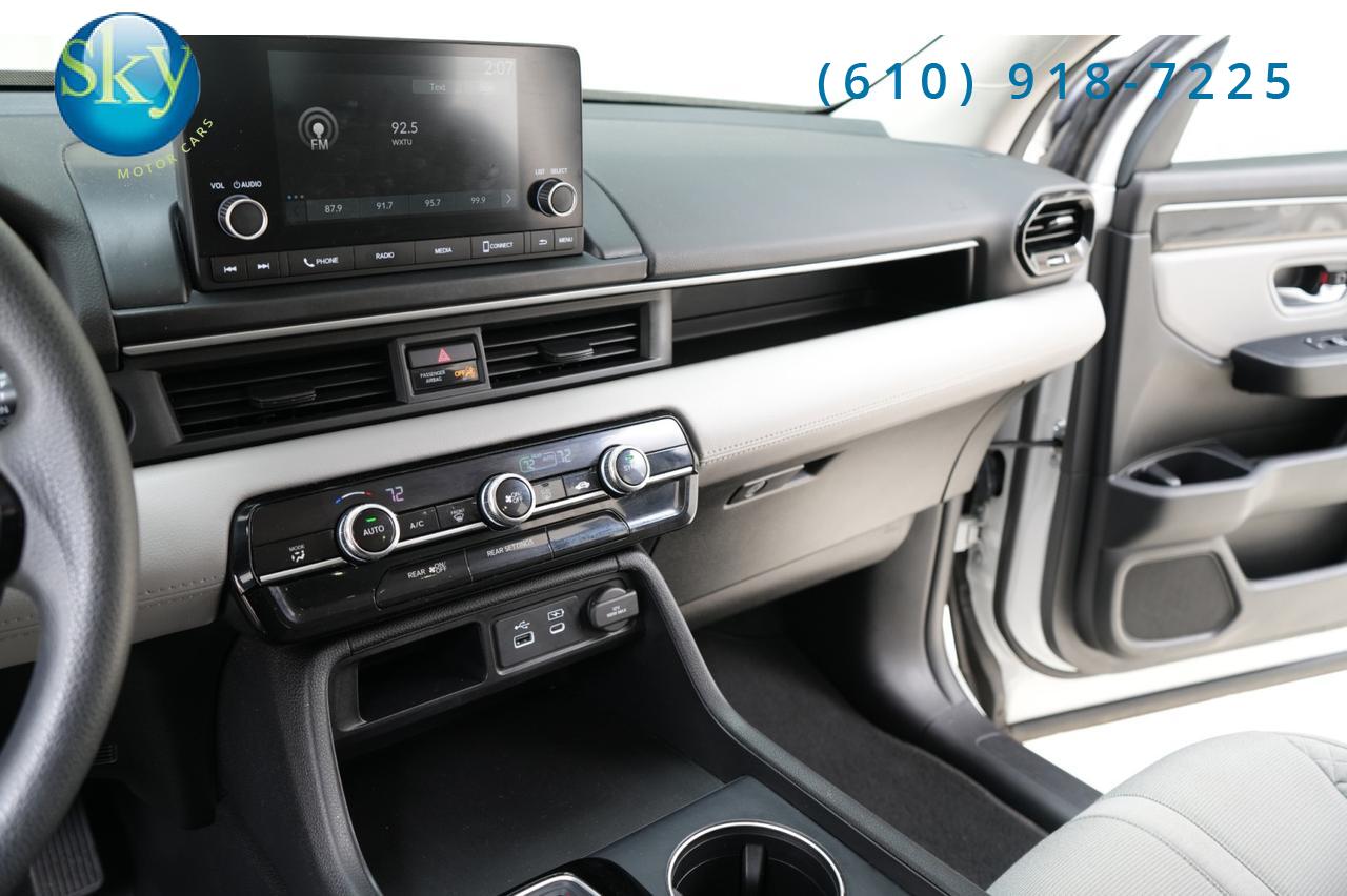 2023 Honda Pilot AWD LX 8-PASSENGER West Chester PA