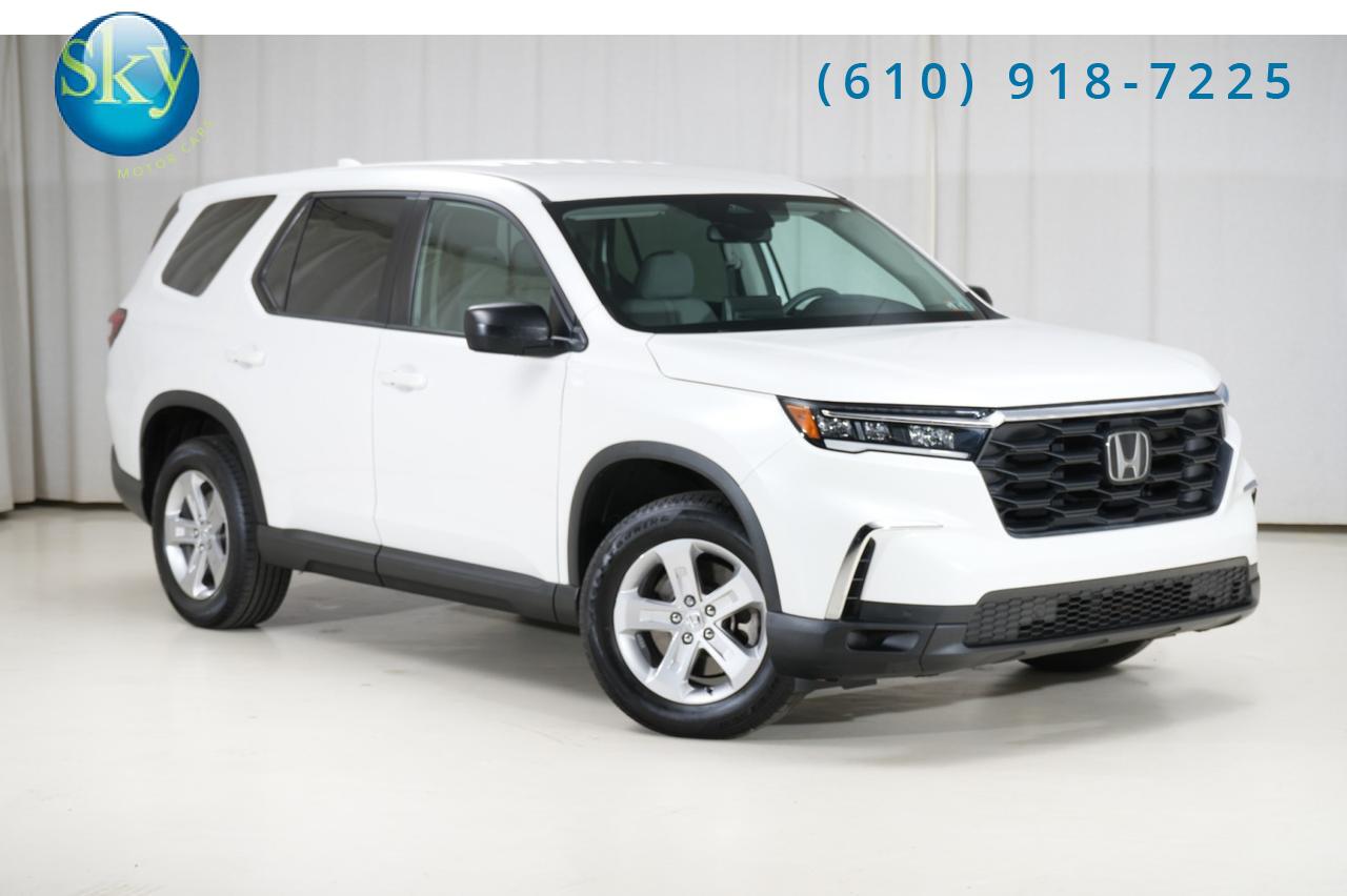 2023 Honda Pilot AWD LX 8-PASSENGER West Chester PA