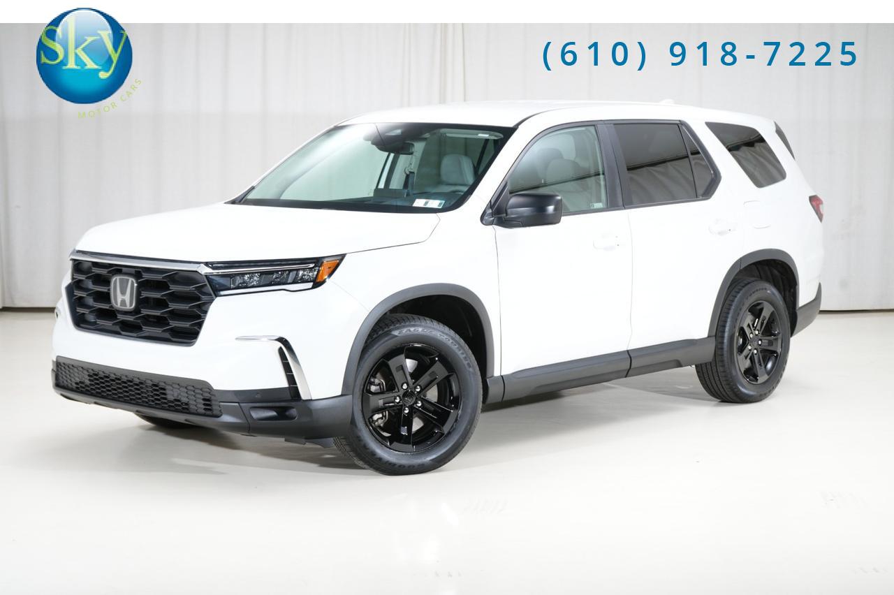 2023 Honda Pilot AWD LX 8-PASSENGER