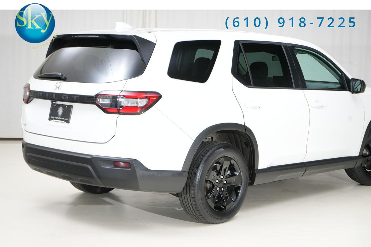 2023 Honda Pilot AWD LX 8-PASSENGER West Chester PA