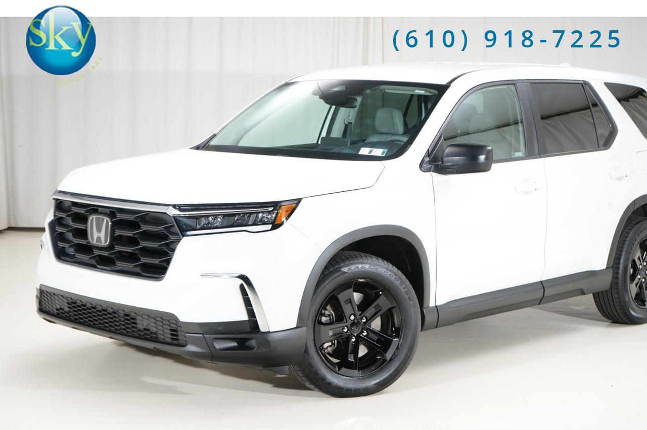 2023 Honda Pilot AWD LX 8-PASSENGER