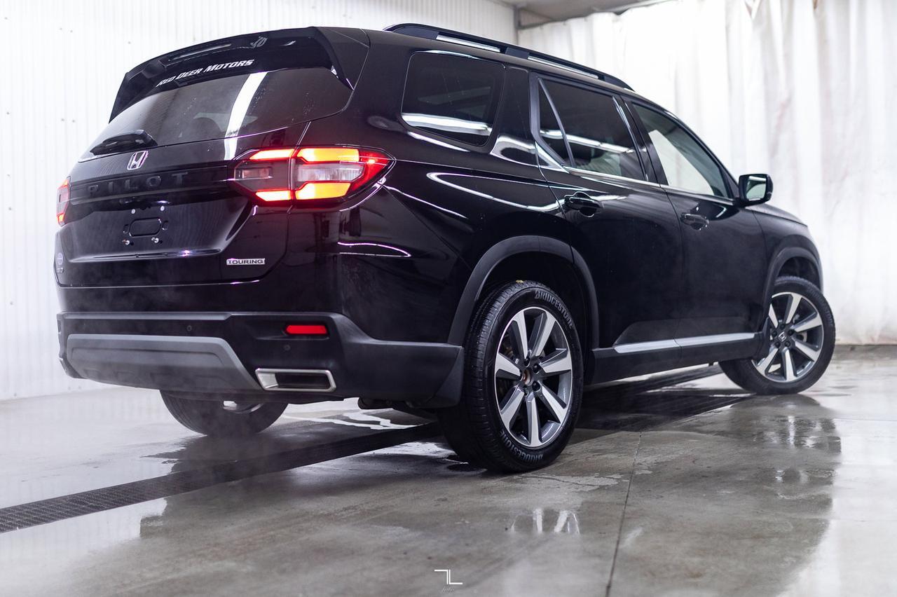 2023 Honda Pilot AWD Touring Leather Roof Nav BCam Red Deer AB