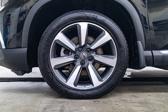 2023 Honda Pilot AWD Touring Leather Roof Nav BCam Red Deer AB