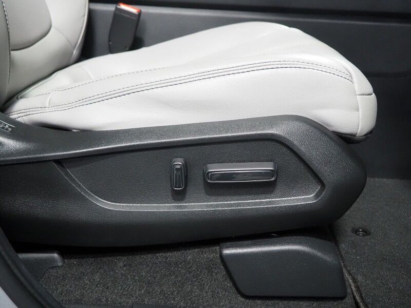 2023 Honda Pilot EX-L 7 Passenger *ADAPTIVE CRUISE, SAFETY ALERTS, BACKUP-CAMERA, LEATHER, HEATED SEATS, 2ND ROW CAPTAINS, POWER LIFTGATE, REMOTE START, APPLE & ANDROID Round Rock TX