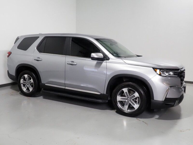 2023 Honda Pilot EX-L 7 Passenger *ADAPTIVE CRUISE, SAFETY ALERTS, BACKUP-CAMERA, LEATHER, HEATED SEATS, 2ND ROW CAPTAINS, POWER LIFTGATE, REMOTE START, APPLE & ANDROID