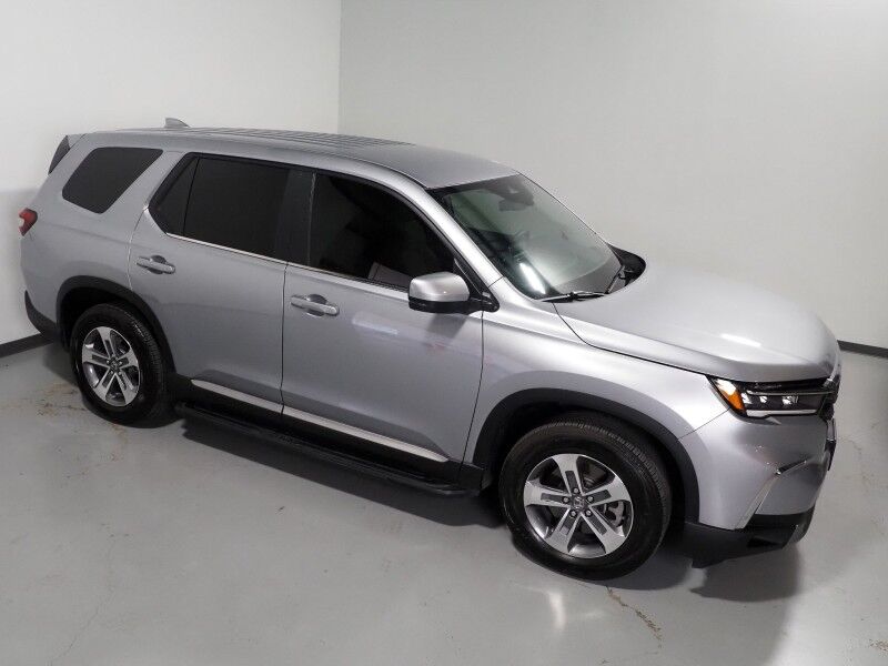 2023 Honda Pilot EX-L 7 Passenger *ADAPTIVE CRUISE, SAFETY ALERTS, BACKUP-CAMERA, LEATHER, HEATED SEATS, 2ND ROW CAPTAINS, POWER LIFTGATE, REMOTE START, APPLE & ANDROID Round Rock TX