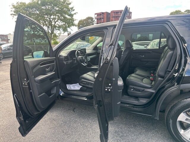 2023 Honda Pilot EX-L 8 Passenger Worcester MA