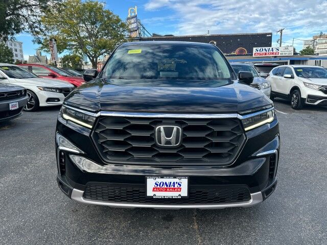 2023 Honda Pilot EX-L 8 Passenger Worcester MA