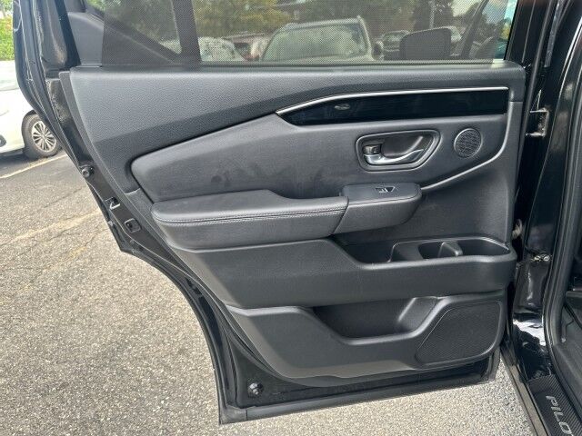 2023 Honda Pilot EX-L 8 Passenger Worcester MA