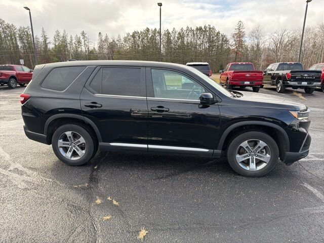 2023 Honda Pilot EX-L Pine River MN