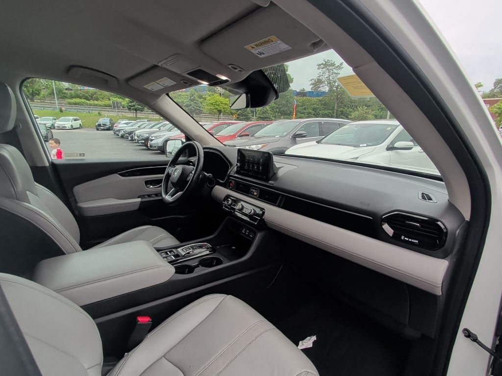 2023 Honda Pilot EX-L Worcester MA