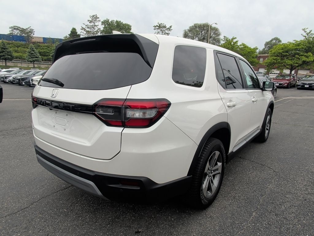 2023 Honda Pilot EX-L Worcester MA