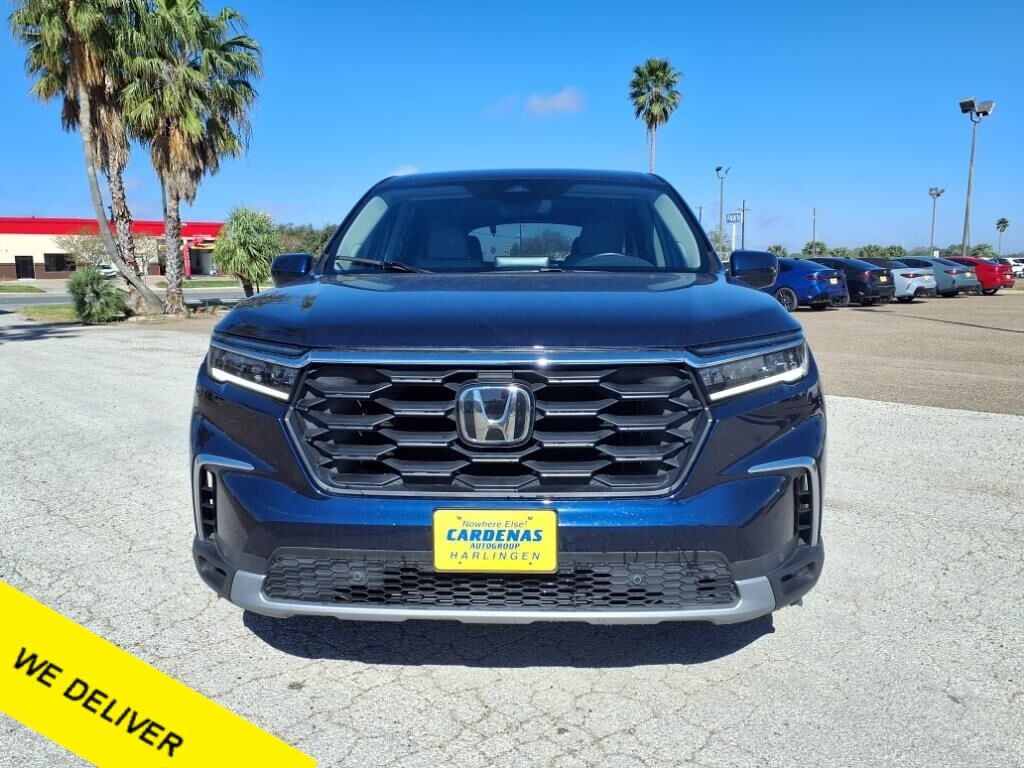 2023 Honda Pilot EX-L w/Rear Captain&apos;s Chairs Brownsville TX