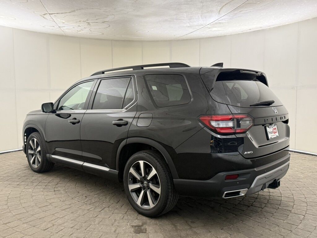 2023 Honda Pilot Elite AWD Maumee OH
