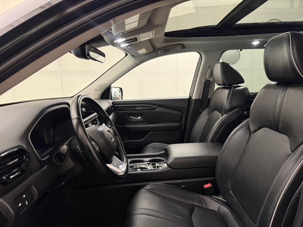 2023 Honda Pilot Elite AWD Maumee OH