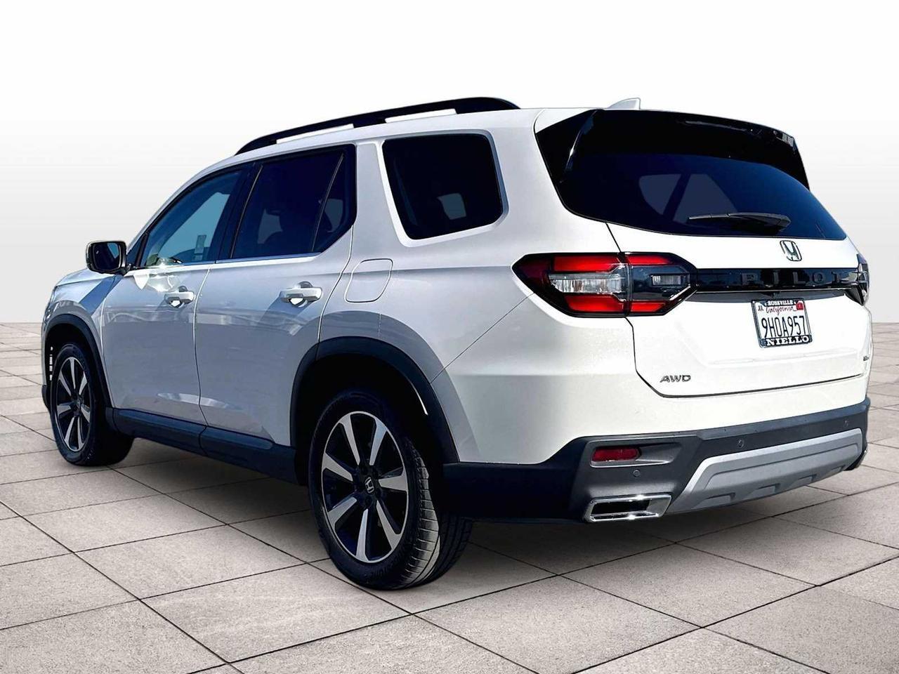 2023 Honda Pilot Elite Roseville CA