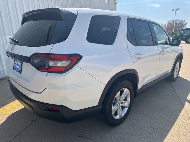 2023 Honda Pilot LX West Burlington IA