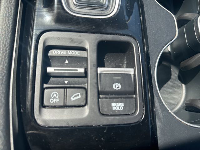 2023 Honda Pilot LX West Burlington IA