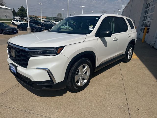 2023 Honda Pilot LX West Burlington IA