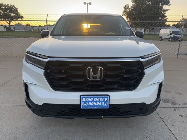 2023 Honda Pilot LX West Burlington IA
