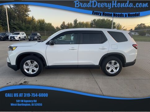 2023_Honda_Pilot_LX_ West Burlington IA