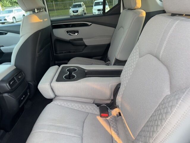 2023 Honda Pilot LX West Burlington IA