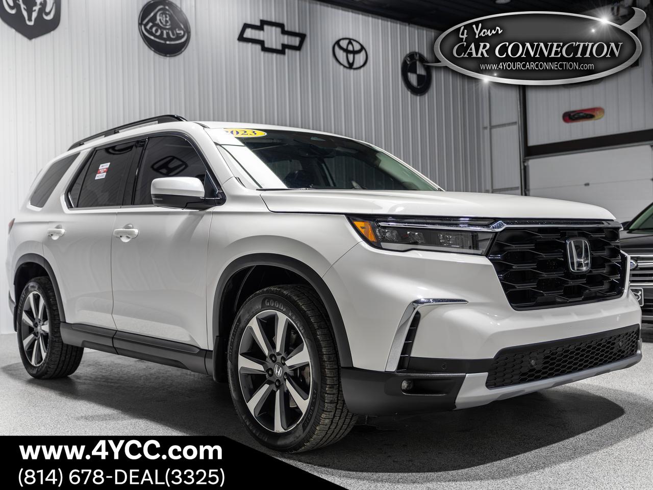 2023 Honda Pilot Touring 8-Passenger AWD NAV